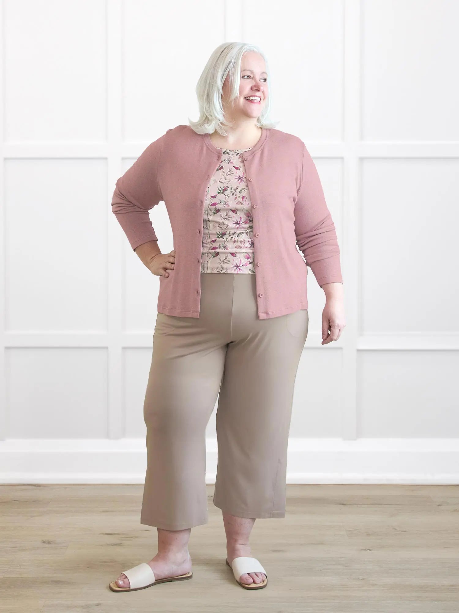 Gabby straight leg pocket capri pant in Portobello on model Colleen, size XXL Petite @Colleen-XXL-petite 