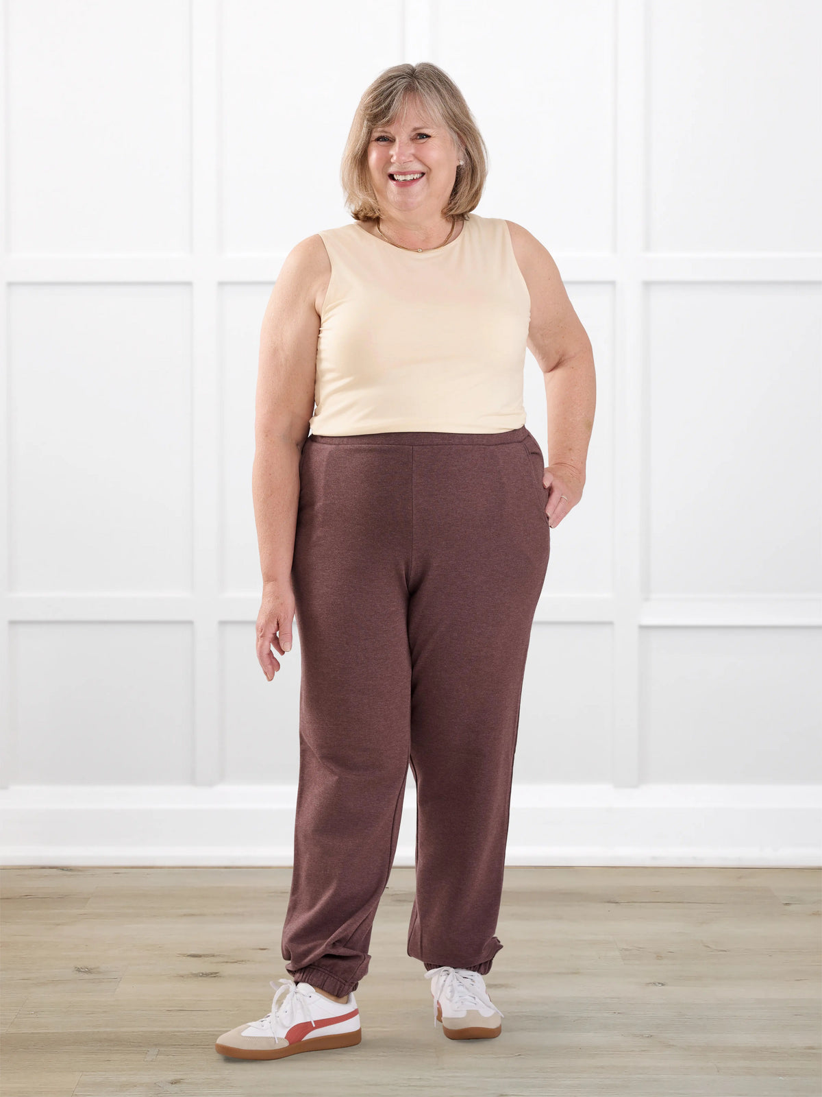 Jaylinn mid rise fleece jogger for women in Brown melange on model Laurie, size XXL @Laurie-XXL 