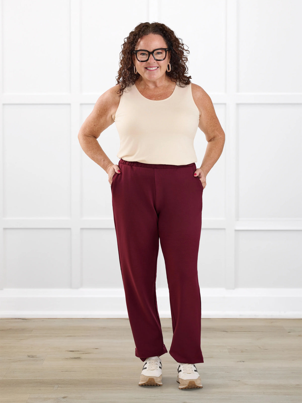Jaylinn mid rise fleece jogger for women in Merlot on model Kerri, size M @Kerri-M 