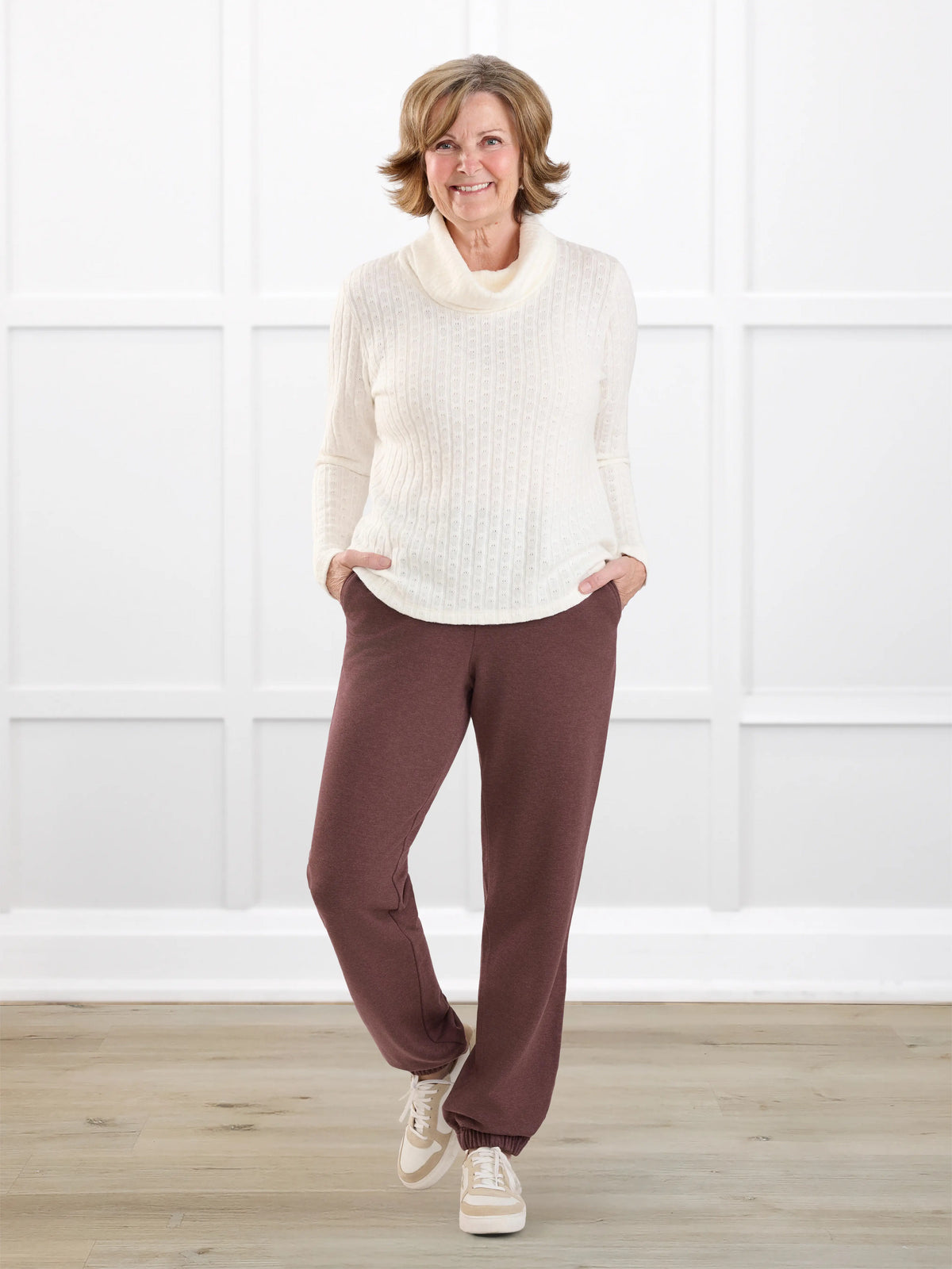 Jaylinn mid rise fleece jogger for women in Brown melange on model Donna, size S @Donna-S 