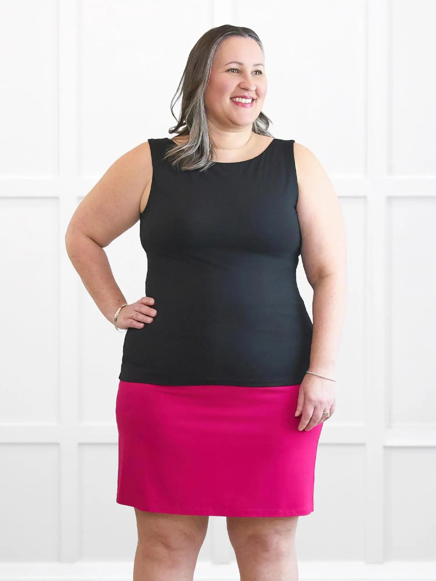 Jilly pull on pencil skirt for women 00 in Dragon fruit on model Cristina, size XXL @Cristina-XXL 