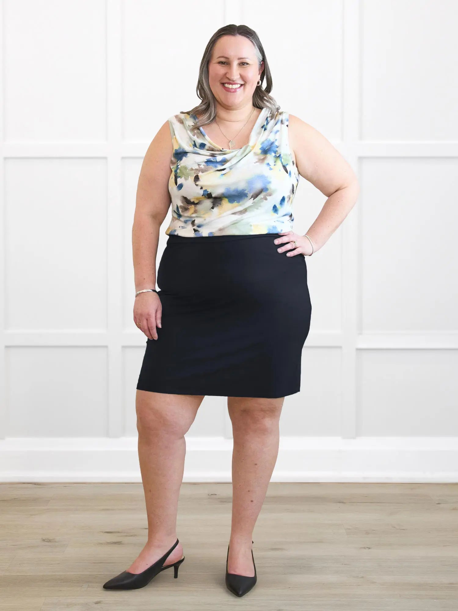 Jilly pull on pencil skirt for women in Black on model Cristina, size XXL @Cristina-XXL 