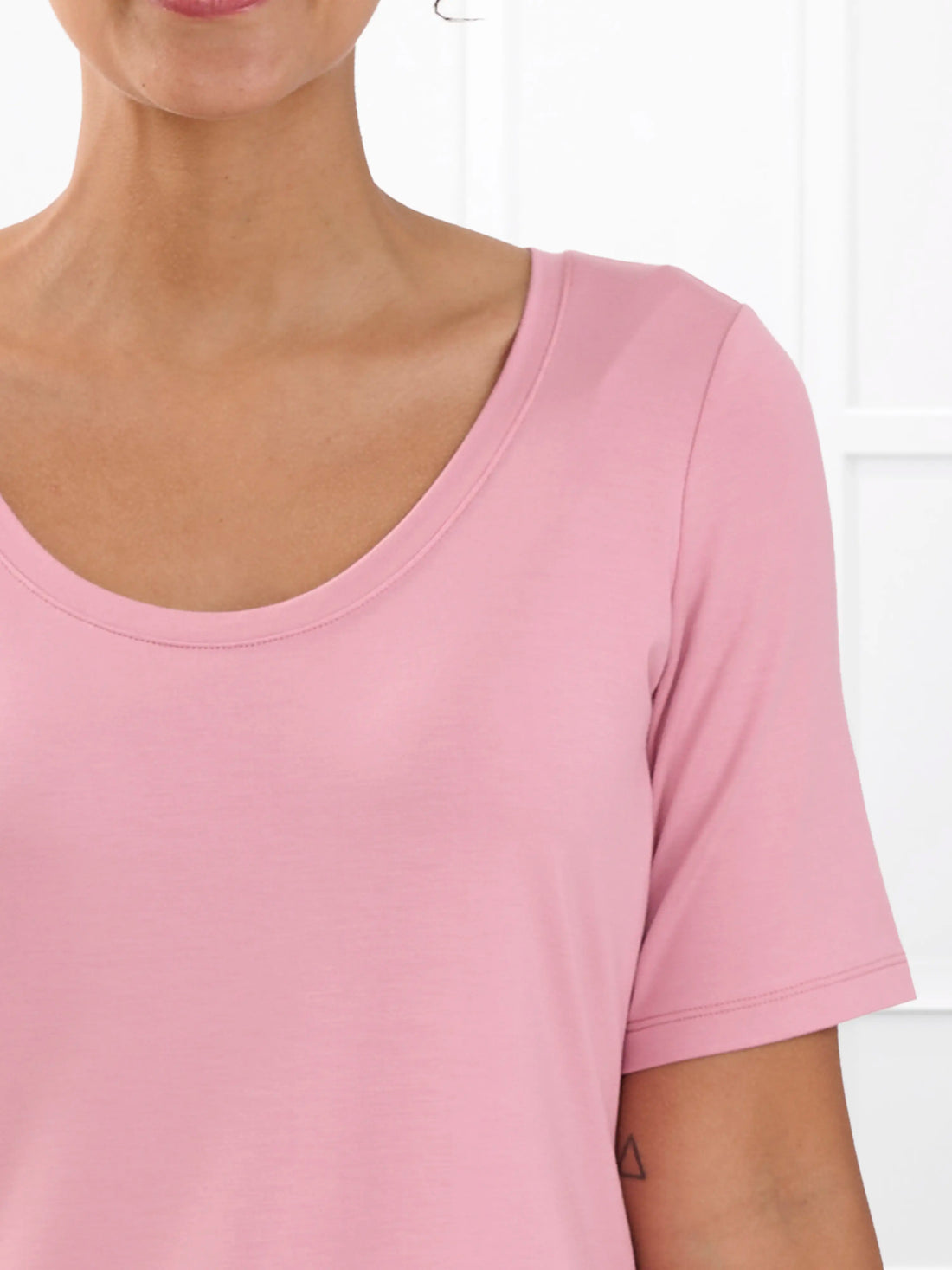 Julita scoop neck half sleeve tee for women in Rosebud 