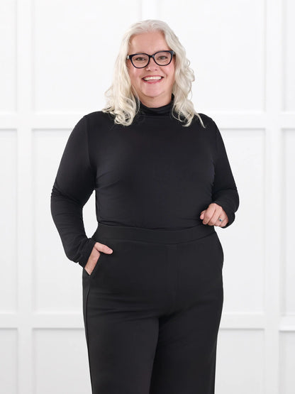 Kerry turtleneck top for women in Black on model Colleen, size XXL @Colleen-XXL 