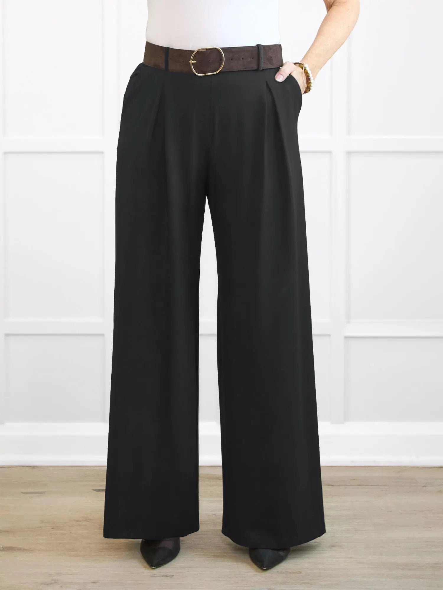 Kiya high waisted wide leg pleated pant for women in Black 