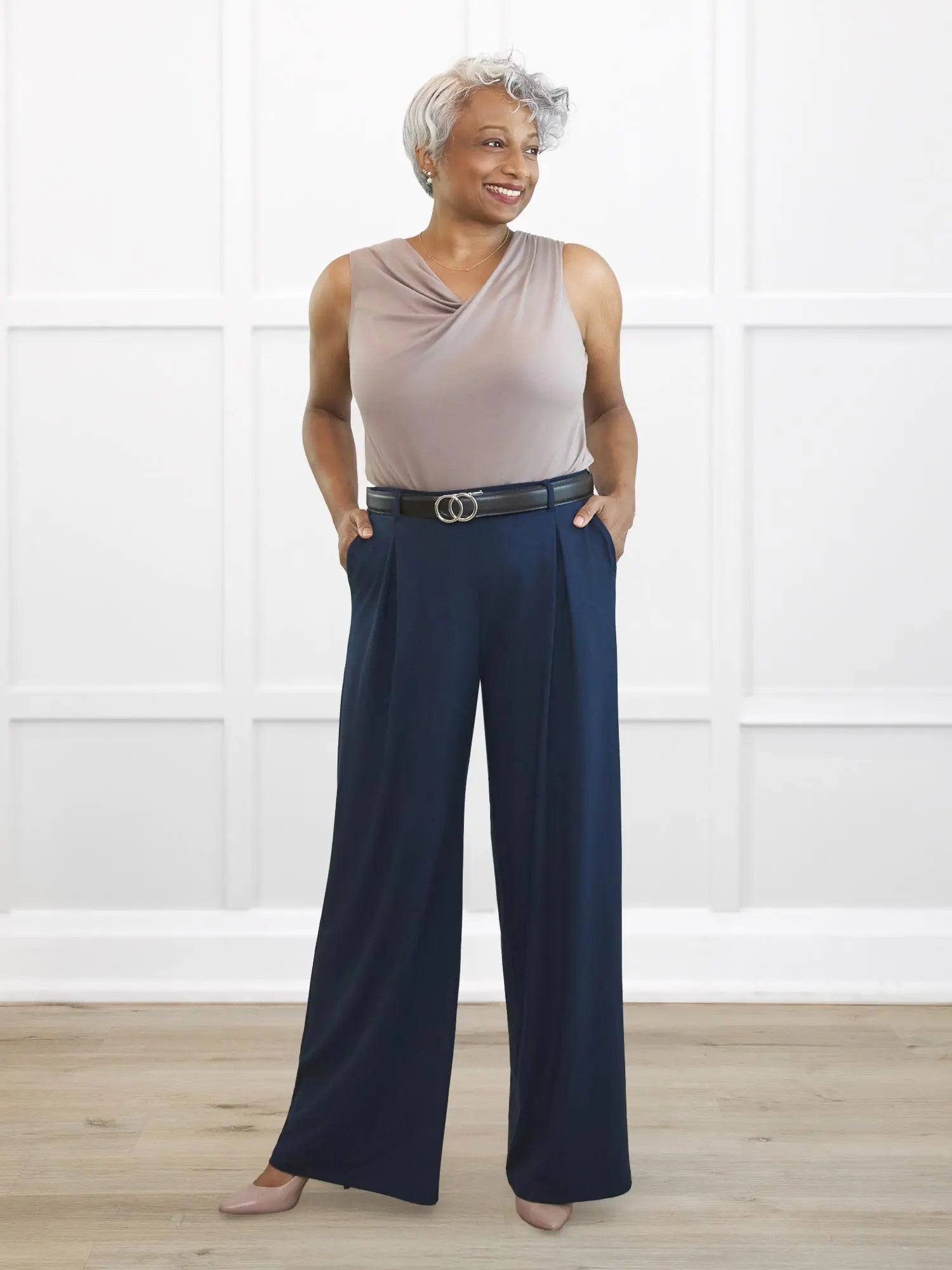 Kiya high waisted wide leg pleated pant for women 00 in Navy on model Keethai, size M Regular @Keethai-M-regular 