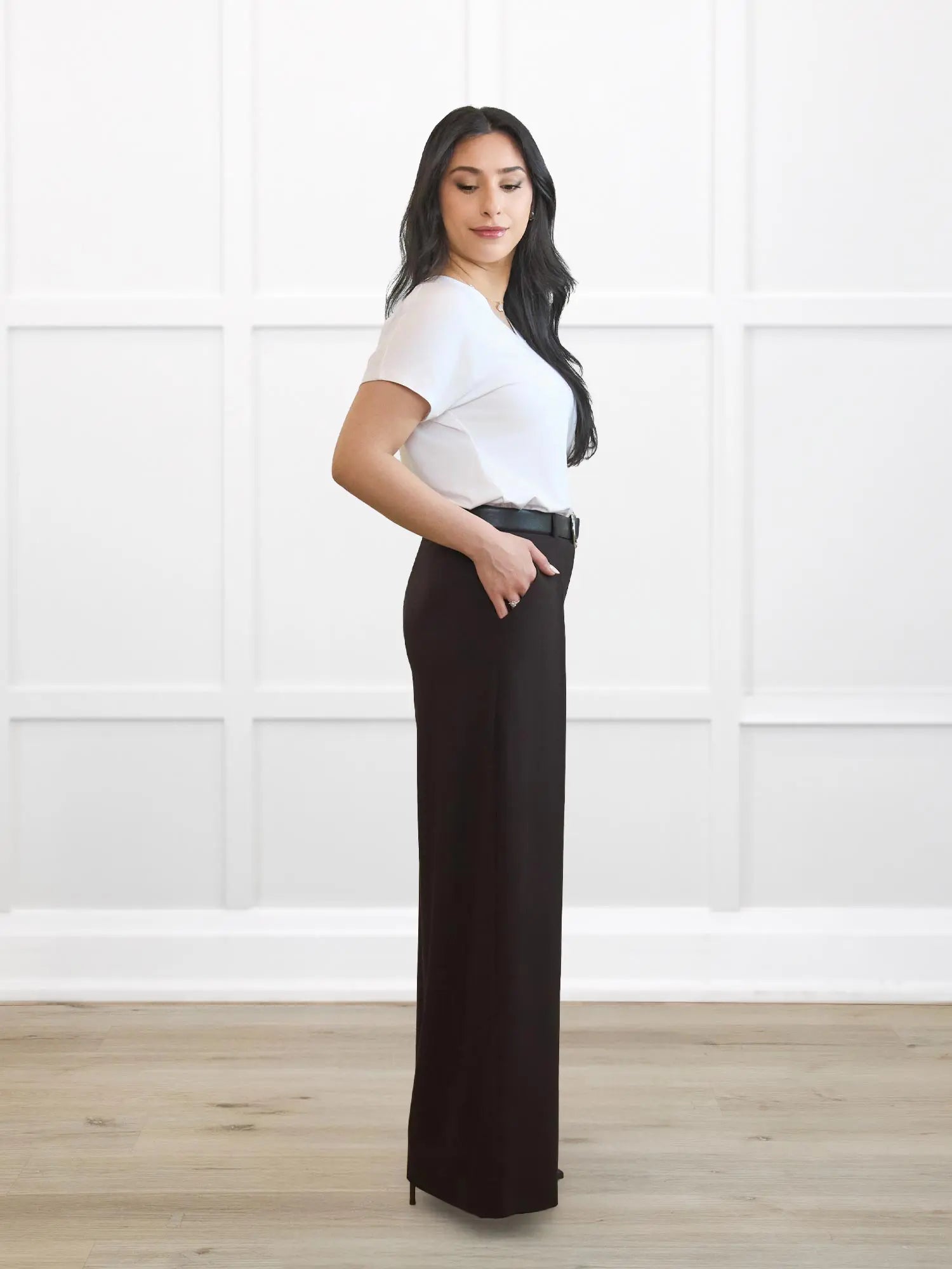 Kiya high waisted wide leg pleated pant for women in Dark chocolate on model Yasmine, size XS Petite @Yasmine-XS-petite 
