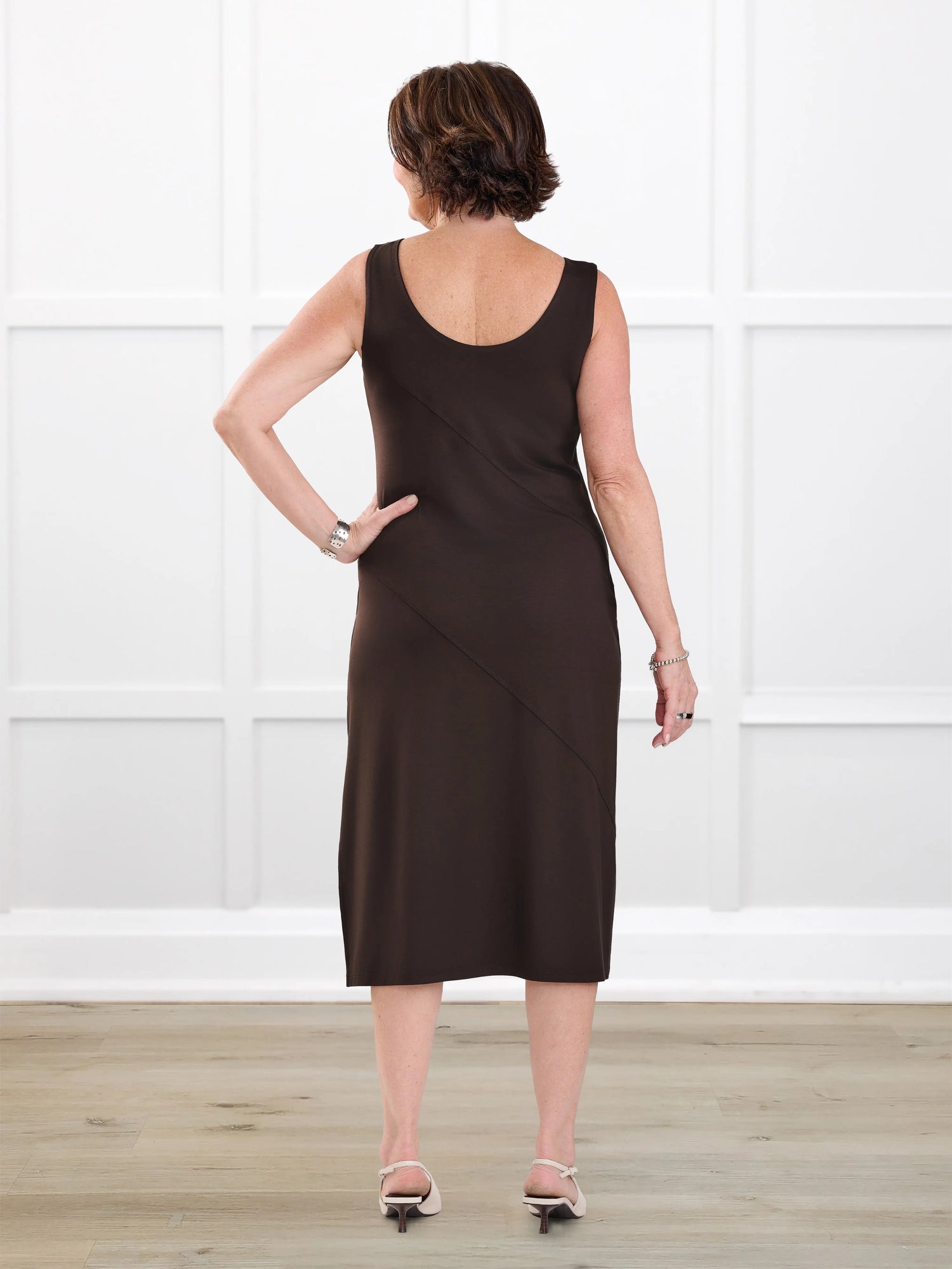 Korbin reversible neckline shelf bra midi dress for women in Dark chocolate on model Donna, size S @Donna-S 