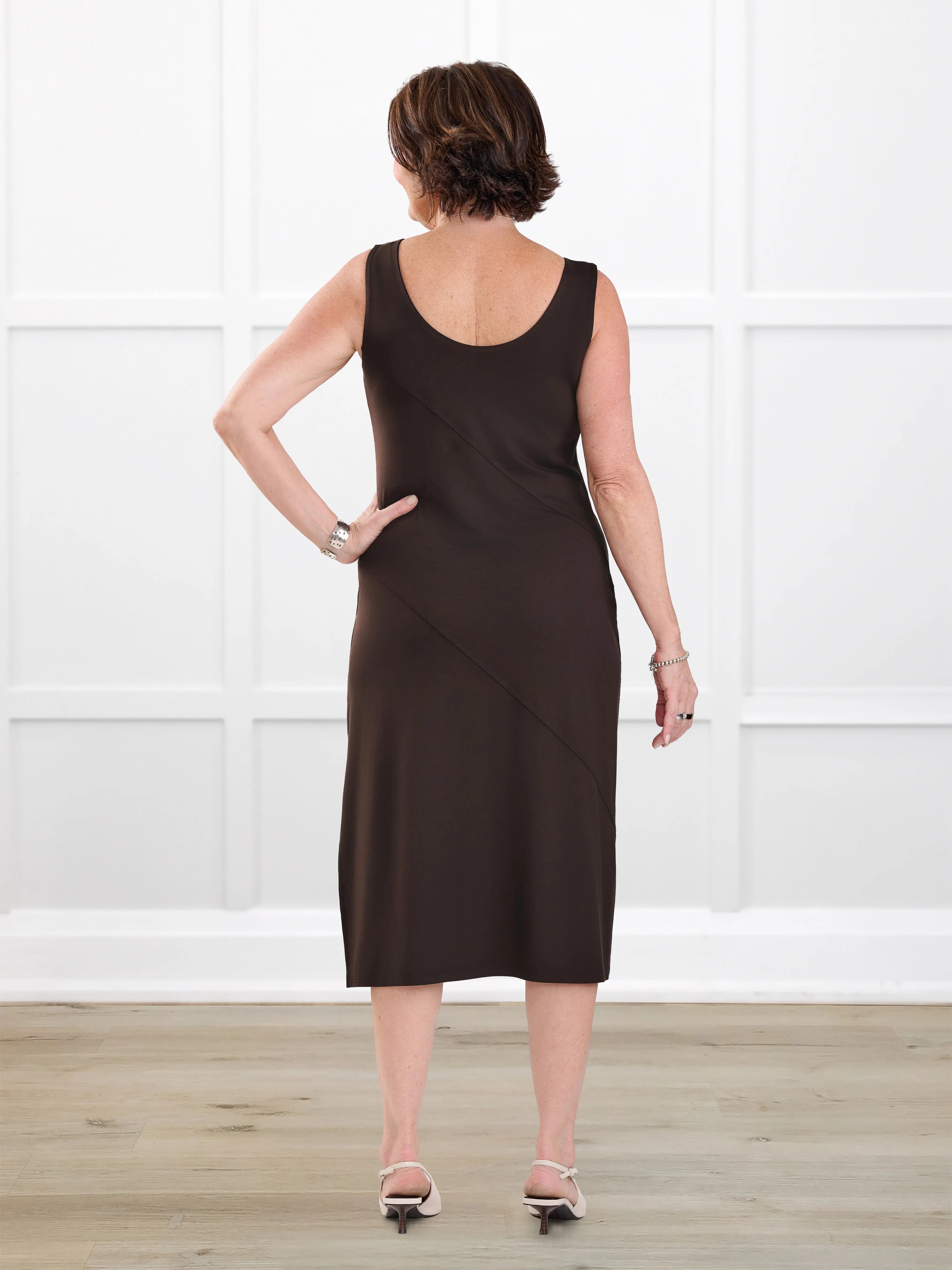 Korbin reversible neckline shelf bra midi dress for women in Dark chocolate on model Donna, size S @Donna-S 