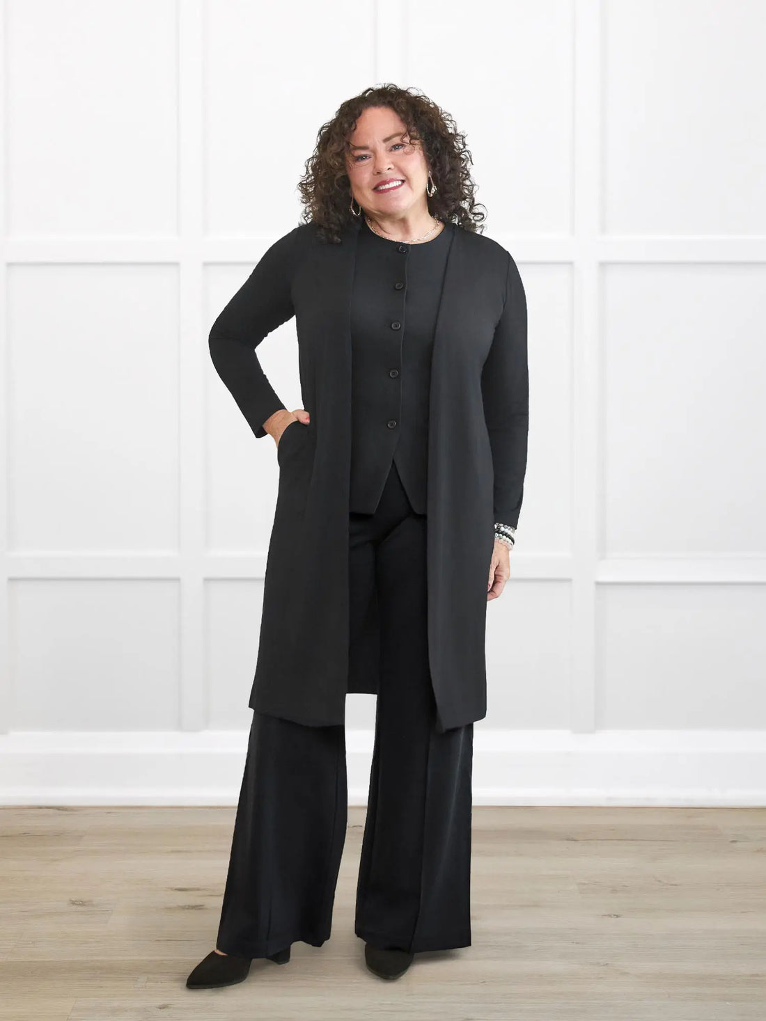 Larissa duster cardigan with pockets for women in Black on model Kerri, size M Petite @Kerri-M-petite 