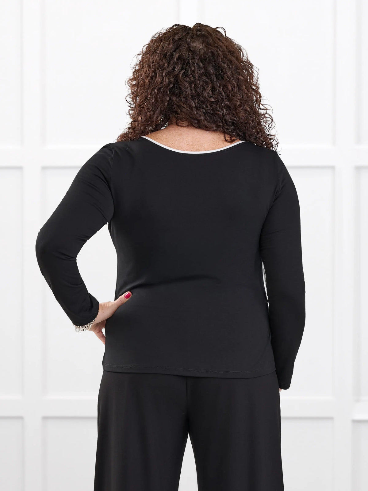 Liv v neck long sleeve top for women in Black white on model Kerri, size M Petite @Kerri-M-petite 