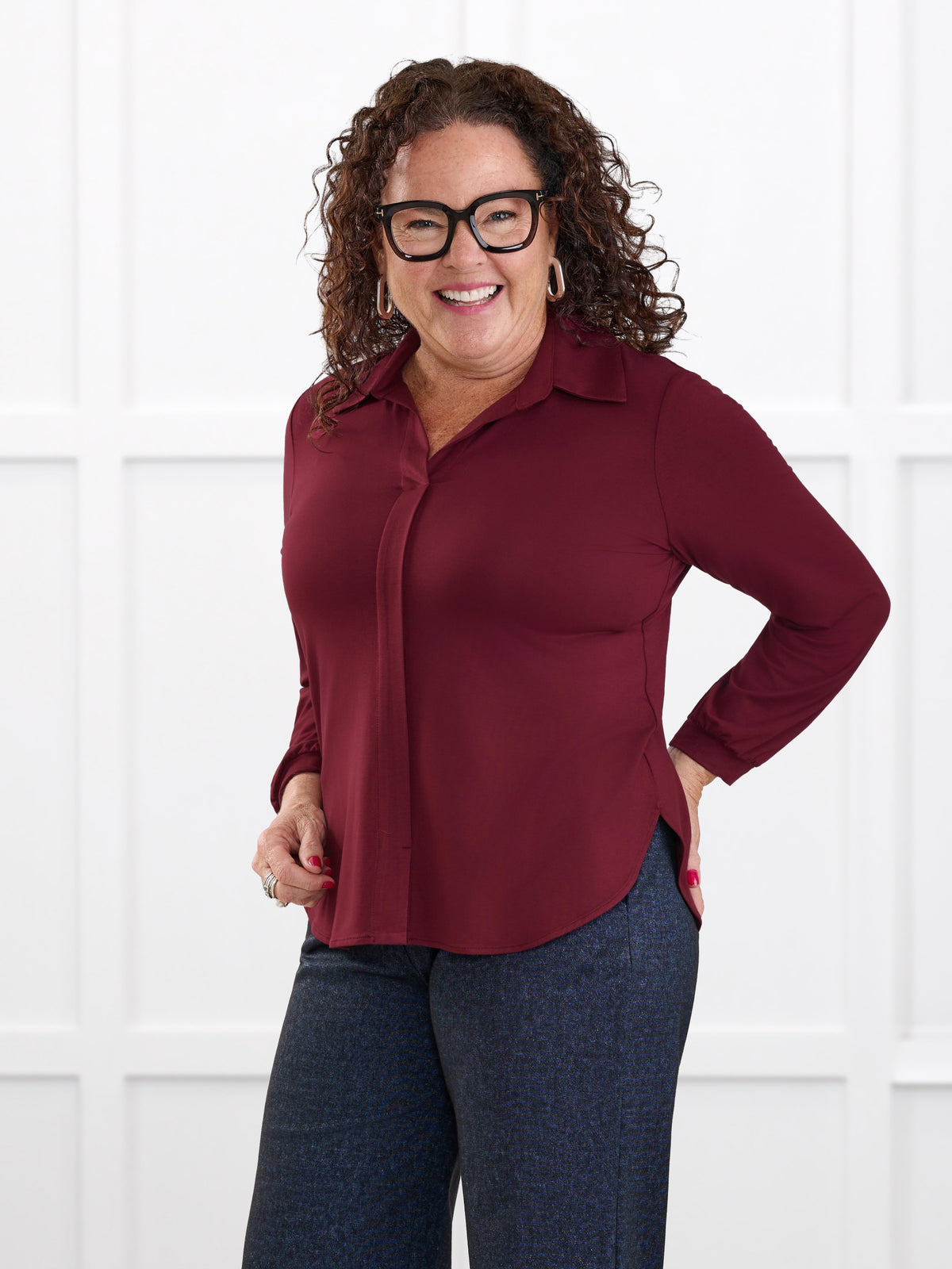 Lucia collared shirt for women in Merlot on model Kerri, size M Petite @Kerri-M-petite 