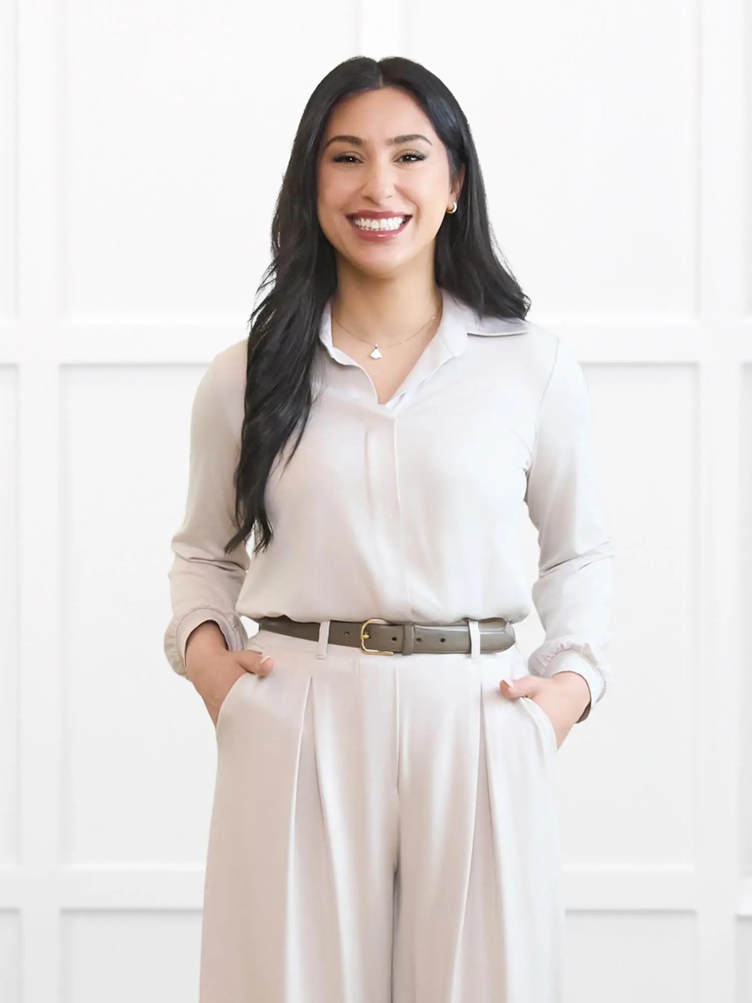 Lucia collared shirt for women 00 in Sandstone on model Yasmine, size XS Petite @Yasmine-XS-petite 