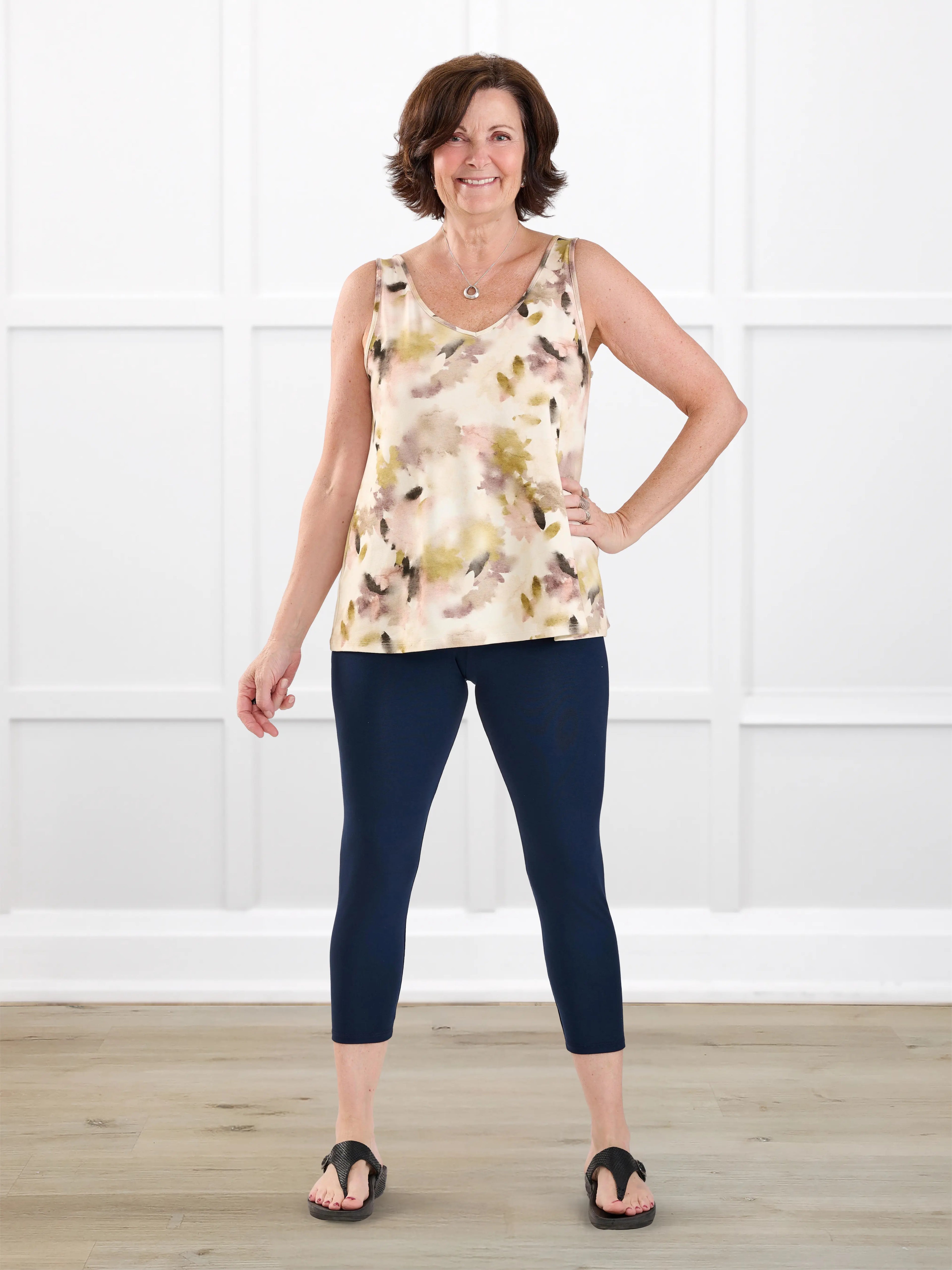 Lucy mid rise capri legging for women in Navy on model Donna, size S @Donna-S 