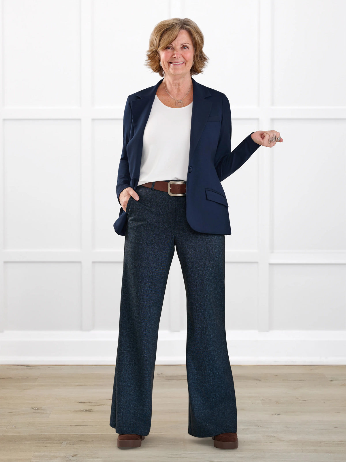 Lynn wide leg faux denim stretch jean for women in Indigo blue on model Donna, size S Regular @Donna-S-regular 
