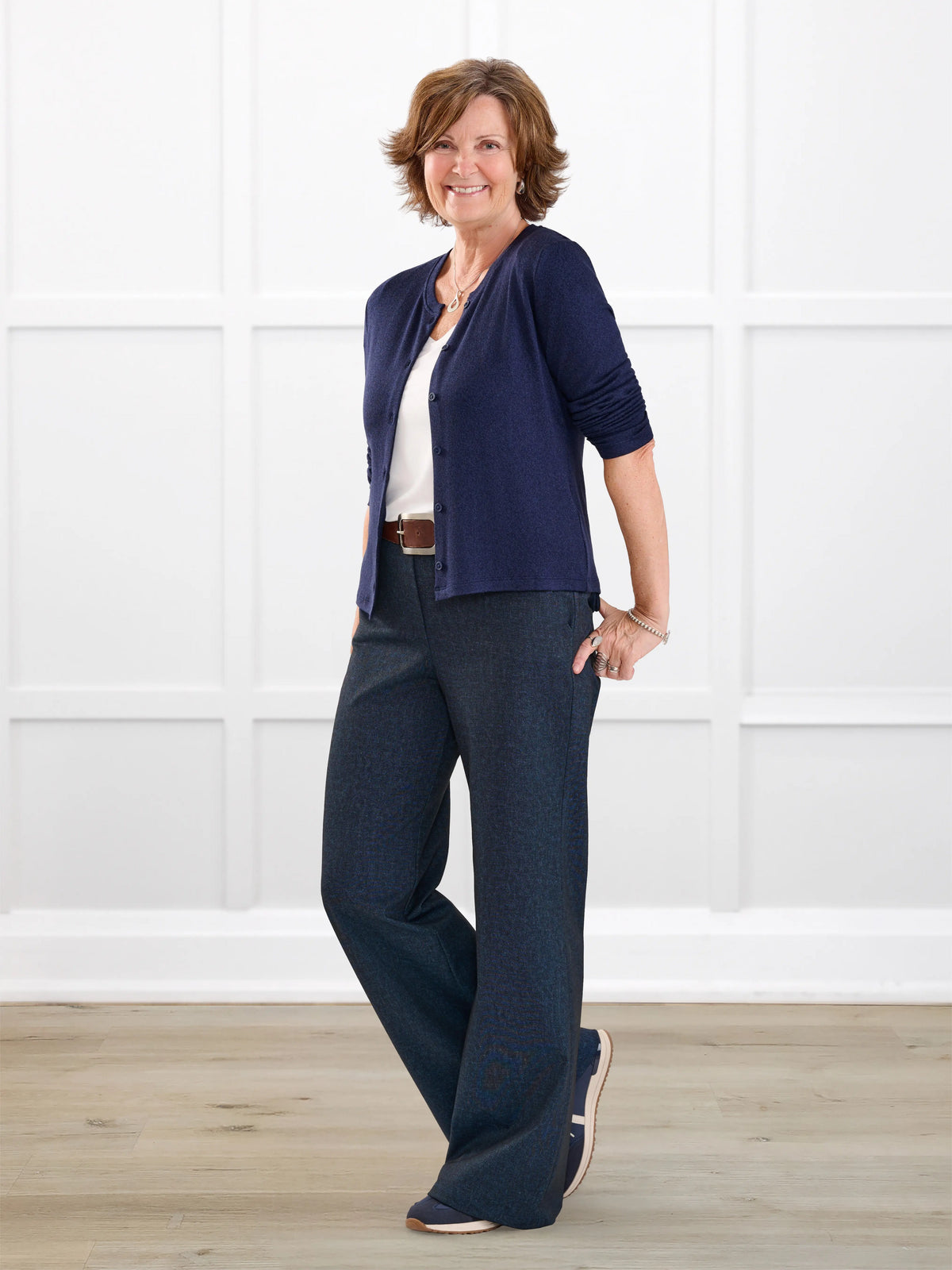 Lynn wide leg faux denim stretch jean for women in Indigo blue on model Donna, size S Regular @Donna-S-regular 