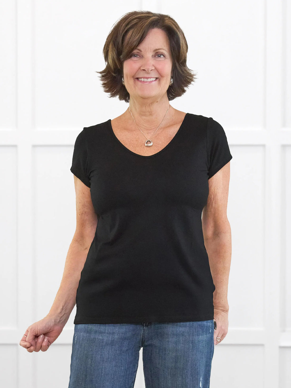 Marianna reversible neckline classic tee for women in Black on model Donna, size S @Donna-S 