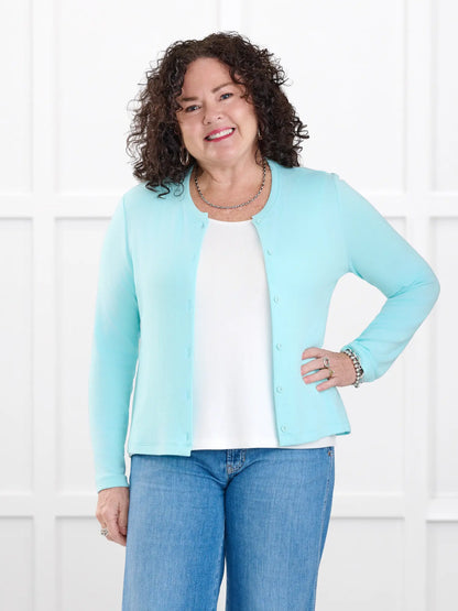 Maribel crewneck sweater knit cardigan in Fiji blue on model Kerri, size M @Kerri-M 