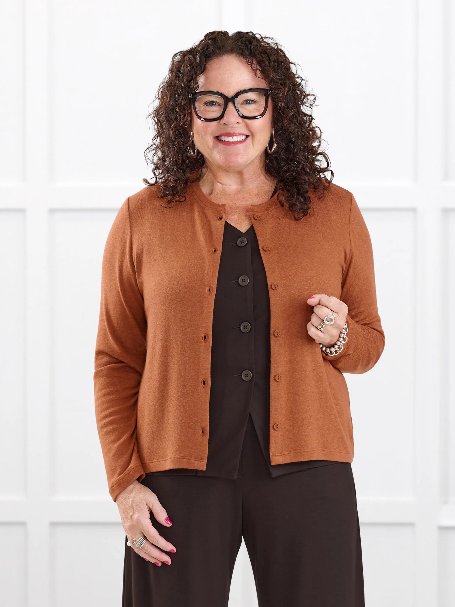 Maribel crewneck sweater knit cardigan for women in Rust on model Kerri, size M @Kerri-M 