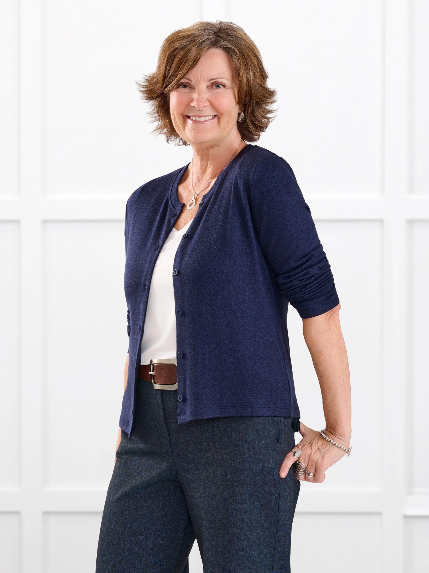 Maribel crewneck sweater knit cardigan for women in Midnight blue on model Donna, size S @Donna-S 