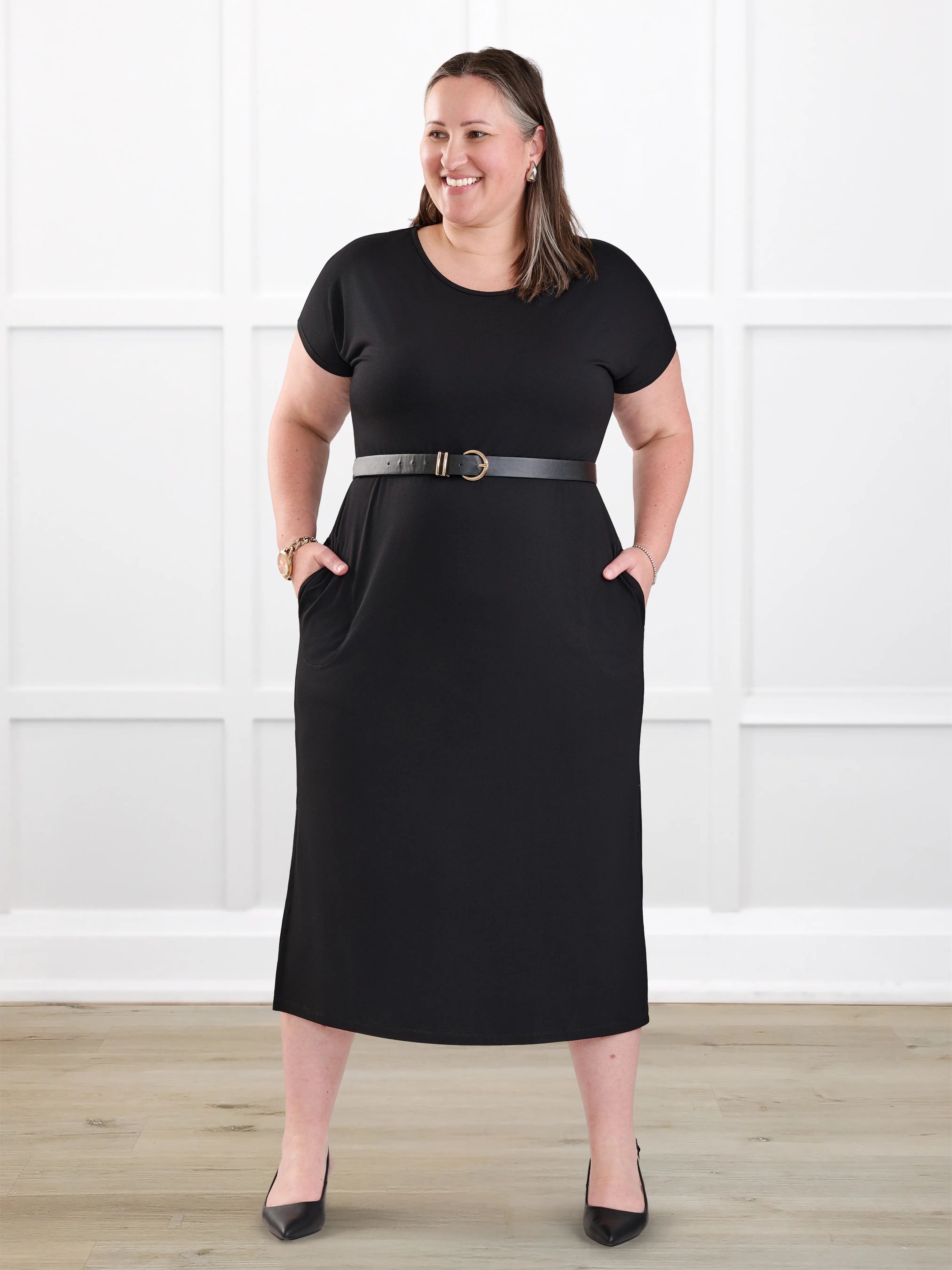 Marilla t shirt midi pocket dress for women in Black on model Cristina, size XXL @Cristina-XXL 
