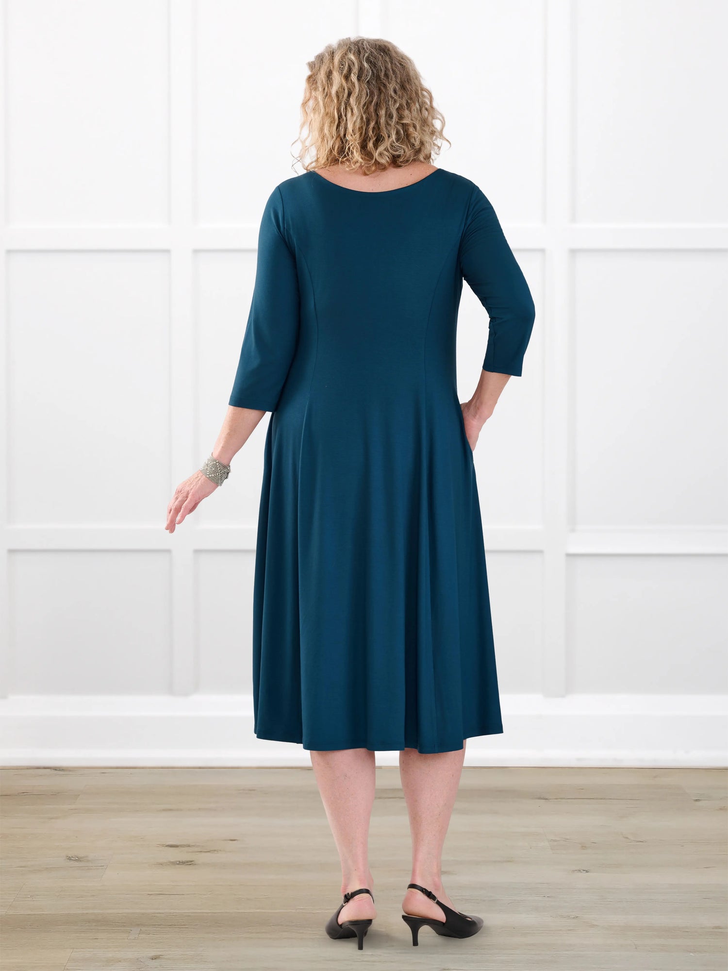 Marlena reversible v neck midi dress for women in Atlantic on model Carolyn, size L @Carolyn-L 