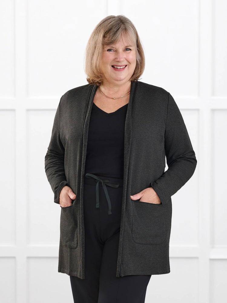 Montana fleece pocket cardigan for women in Charcoal on model Laurie, size XXL Regular @Laurie-XXL-regular 