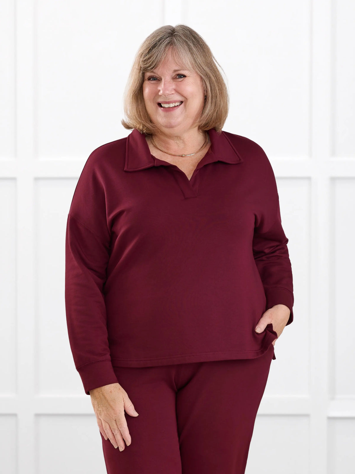 Odell fleece polo sweatshirt for women in Merlot on model Laurie, size XXL Regular @Laurie-XXL-regular 