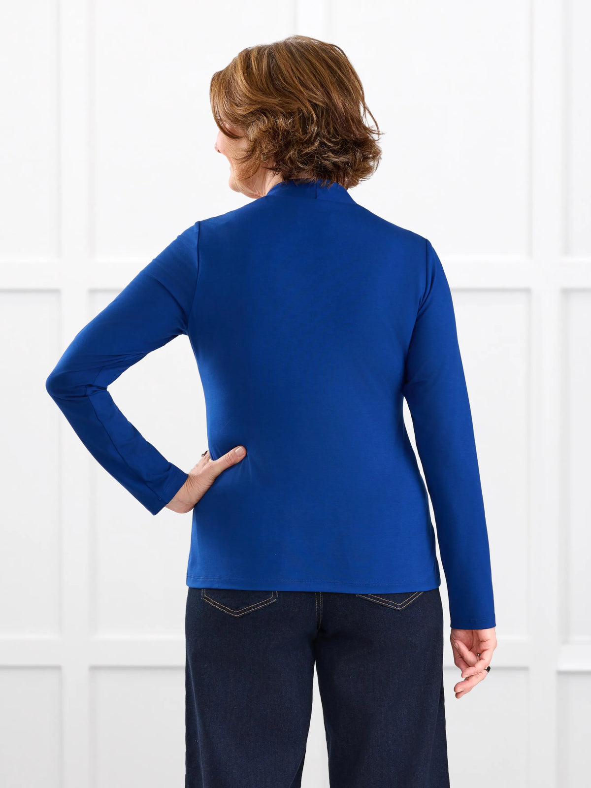 Patrice square neck long sleeve top for women in Ink blue on model Donna, size S @Donna-S 