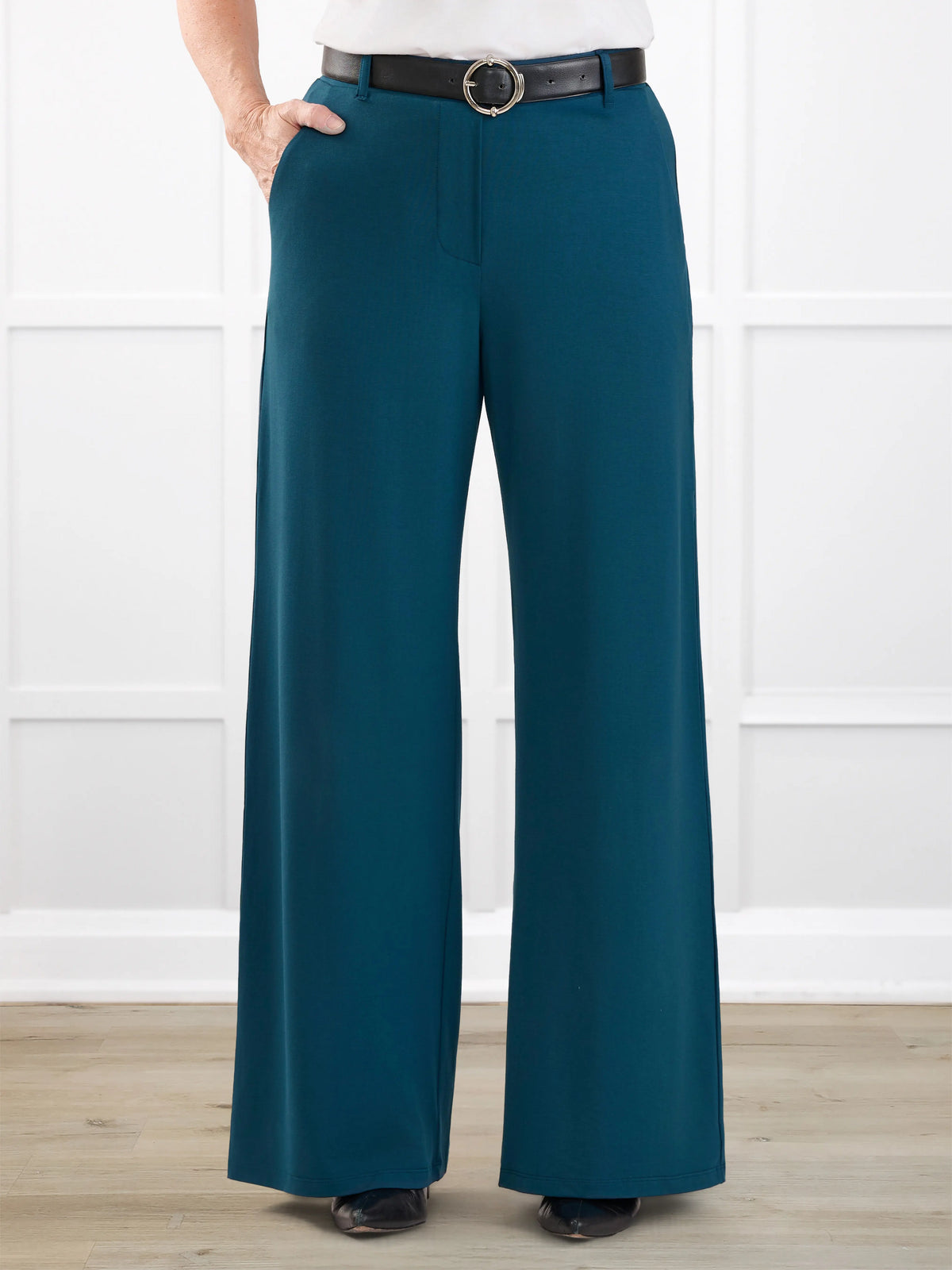 Samara wide leg pocket pant for women in Atlantic 