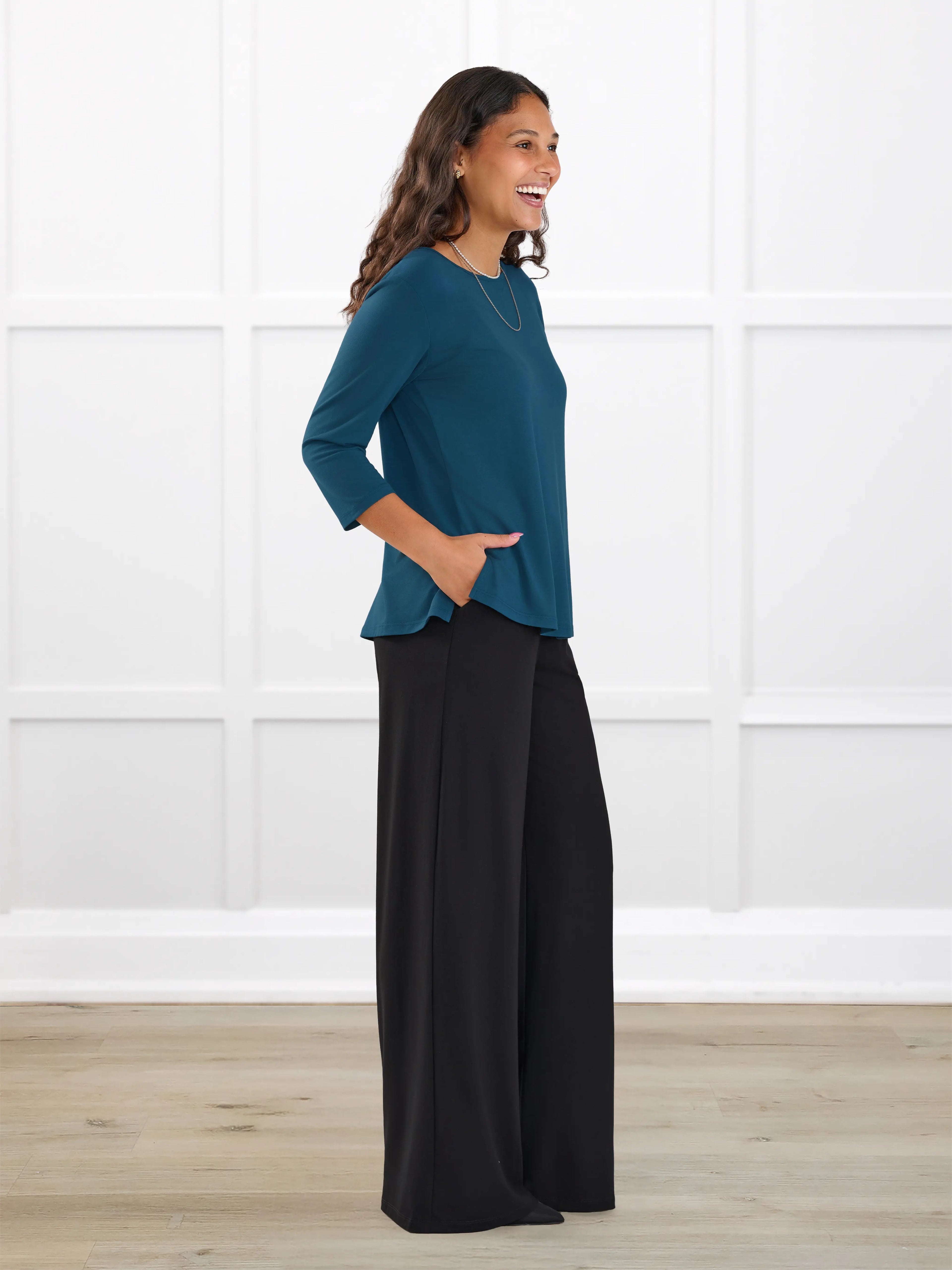 Samara wide leg pocket pant for women in Black on model Meron, size XS Regular @Meron-XS-regular 