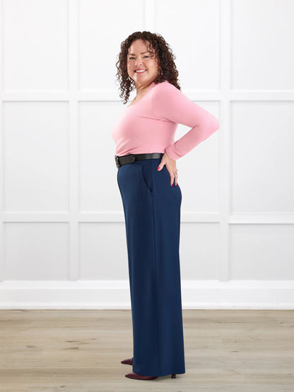 Samara wide leg pocket pant for women in Navy on model Kerri, size M Petite @Kerri-M-petite 