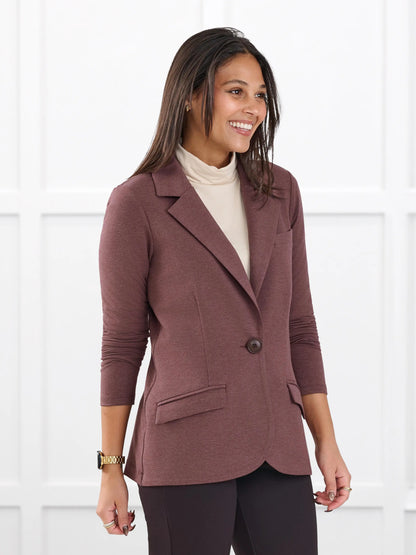Sienna stretchy girlfriend blazer for women in Brown melange on model Meron, size XS @Meron-XS 