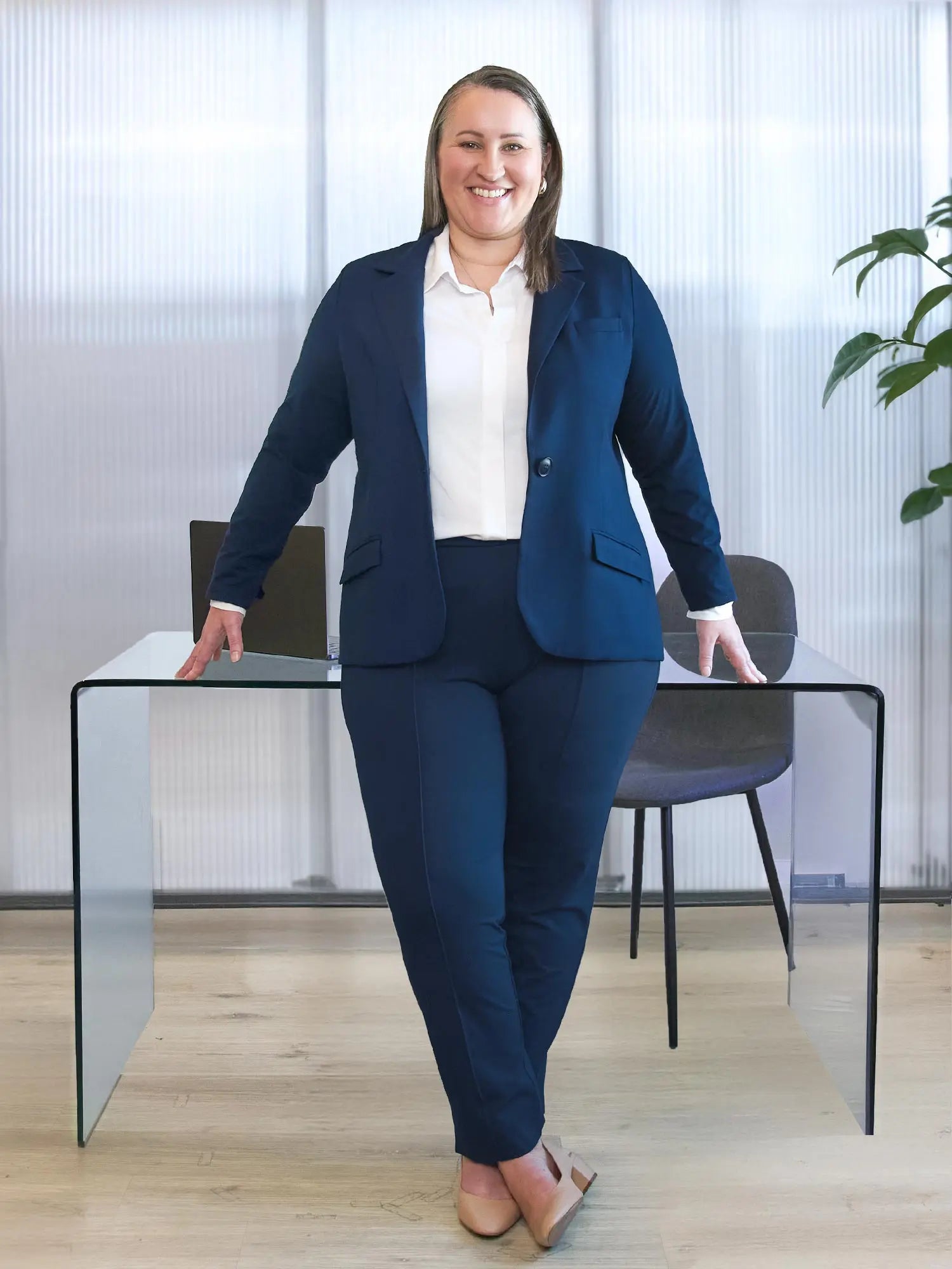 Sienna stretchy girlfriend blazer for women in Navy on model Cristina, size XXL @Cristina-XXL 
