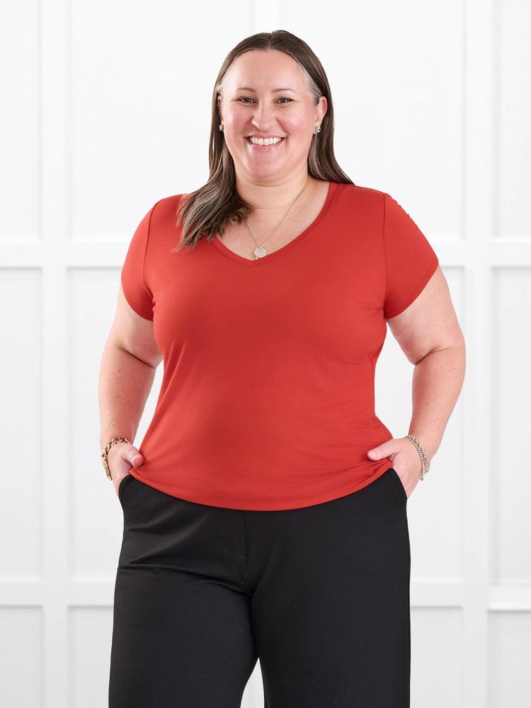 Sutton v neck classic tee for women in Terracotta on model Cristina, size XXL Regular @Cristina-XXL-regular 