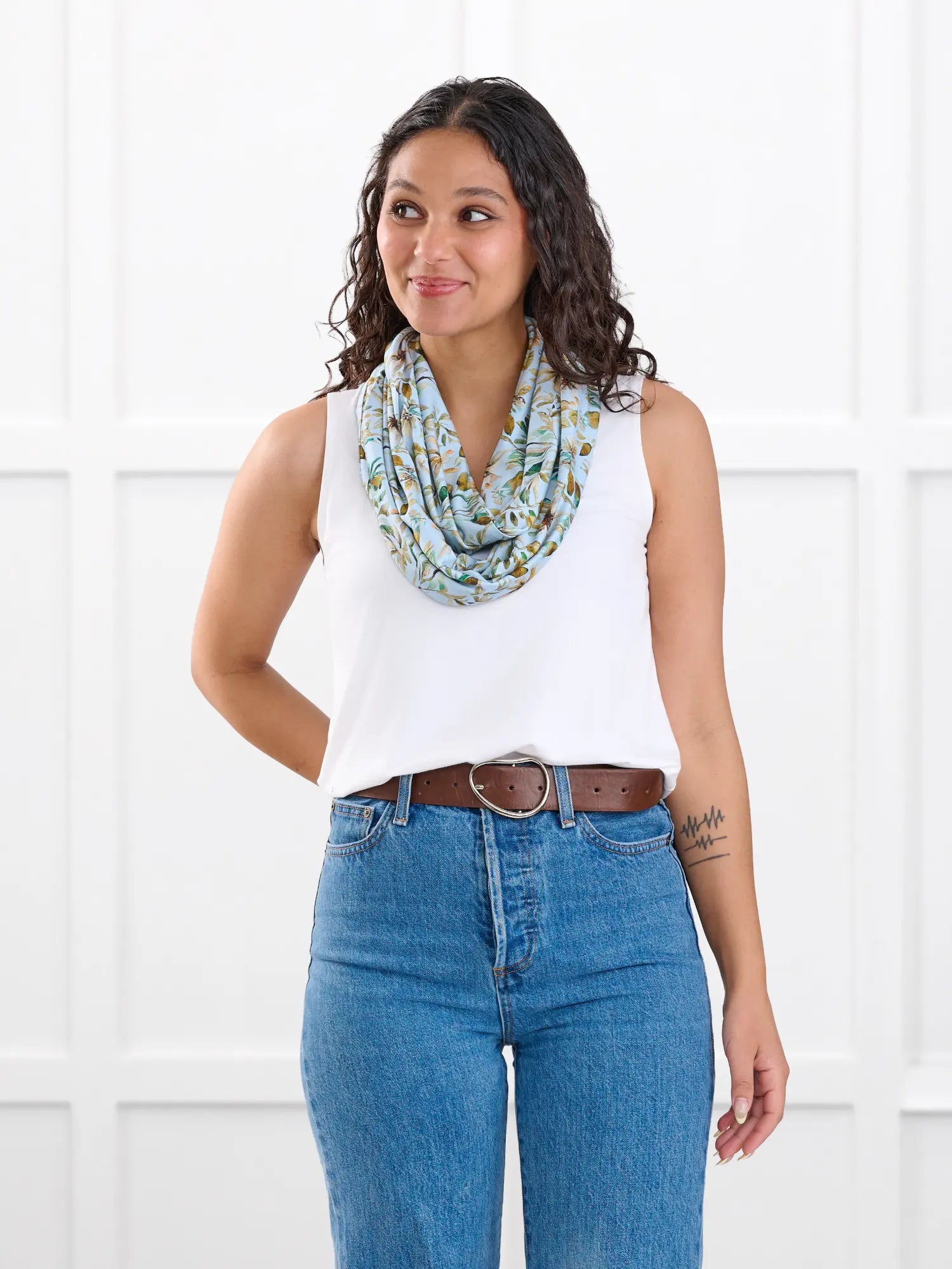 Taraji infinity scarf for women in Forest veil 
