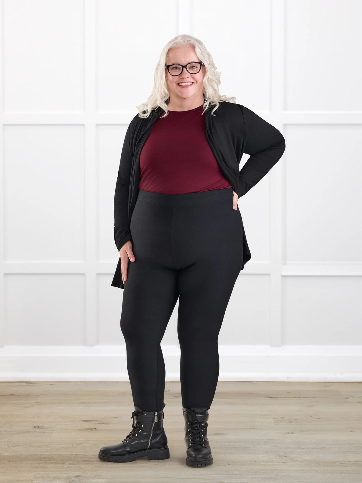 Tinsley mid rise fleece legging for women in Black on model Colleen, size XXL @Colleen-XXL 