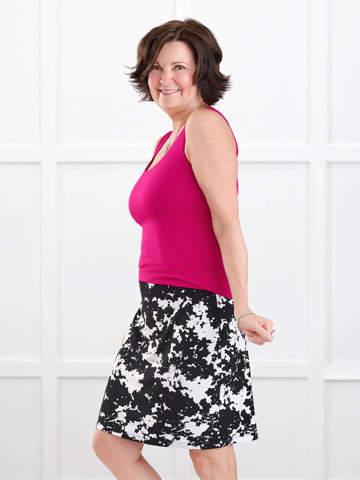 Vida pull on pencil skirt for women in Moo’d bloom on model Donna, size S @Donna-S 