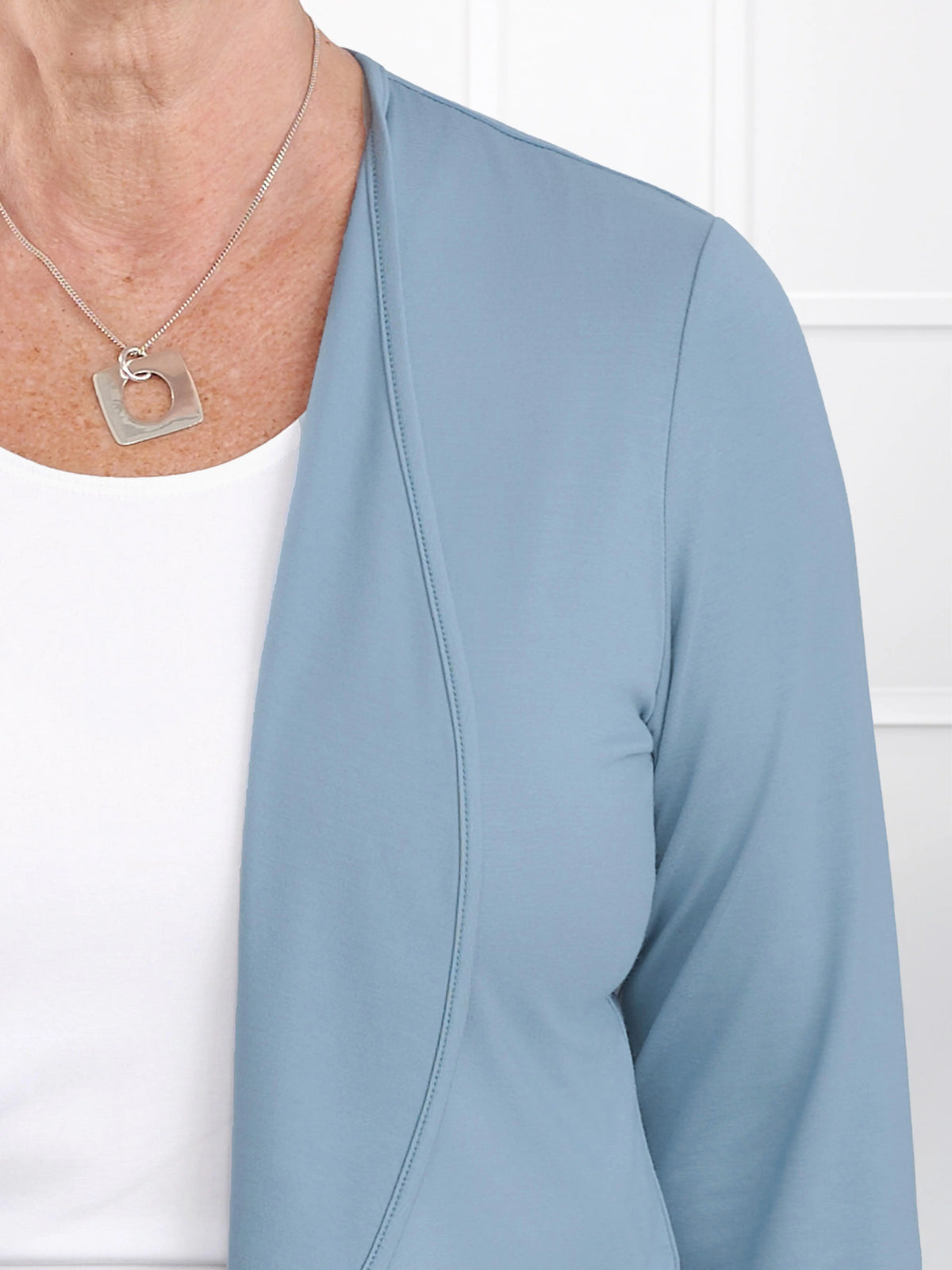 Wesley cropped waterfall cardigan for women in Steel blue 